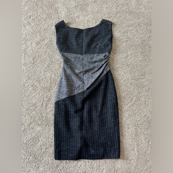 Pleated DVF dress - Picture 2 of 8